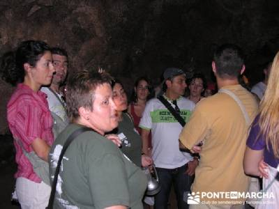 Cueva de Montesinos - El Quijote; pedriza; trekking y aventura